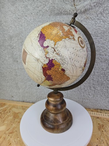 Harvey makin globe - harvey, with