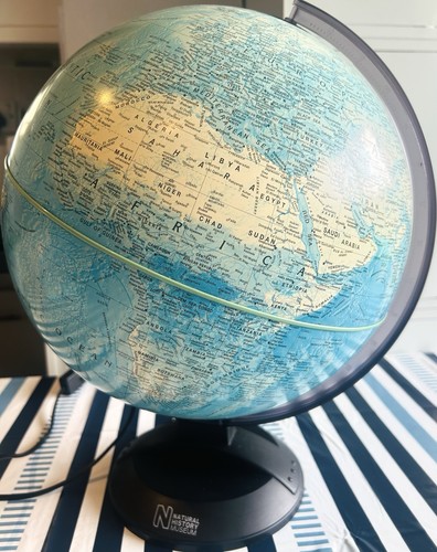 Illuminated world globe - illuminated,