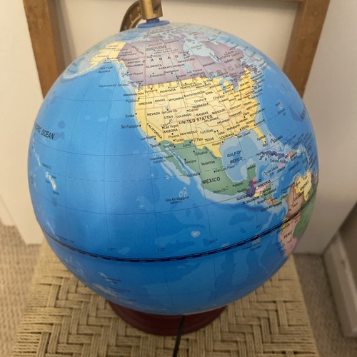Illuminated world globe 1 - illuminated,