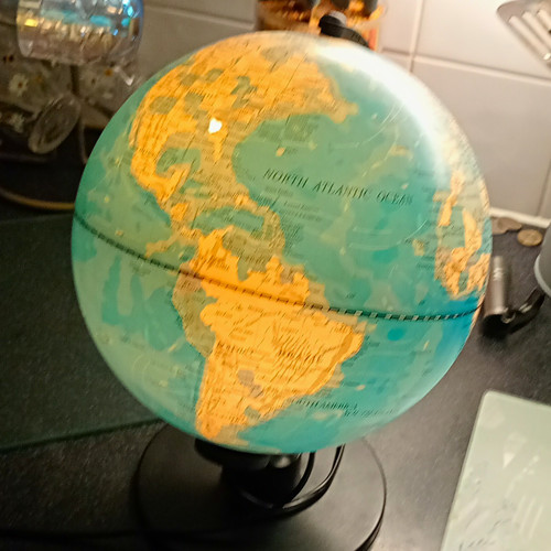 Rotating tabletop world globe - rotating,