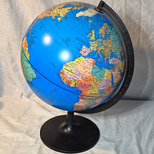 Rotating tabletop world - rotating,