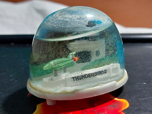 Thunderbirds snow globe - snow,