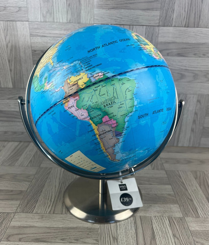 Blue ocean world - ocean, globe