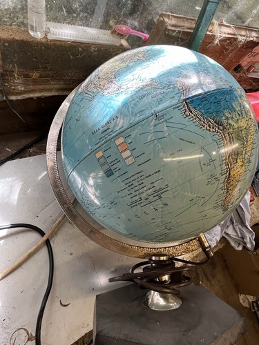 Scan globe illuminated - illuminated,